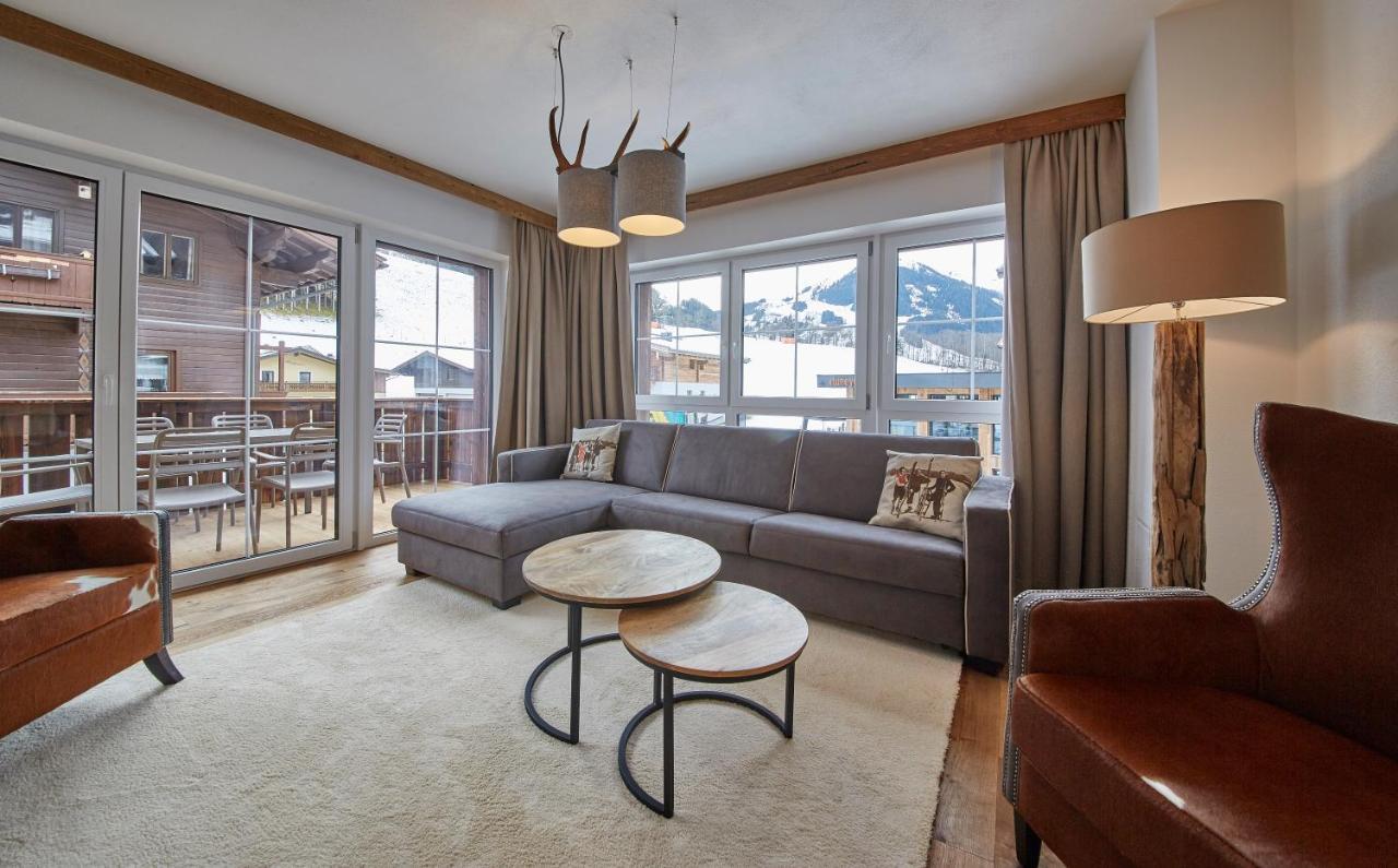 Residenz Der Wieshofer Saalbach-Hinterglemm Esterno foto